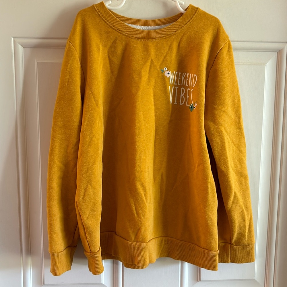 Girls sweatshirt